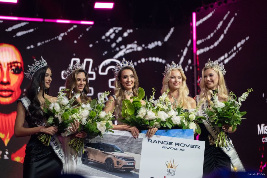 25MAY03_MISS CZECH REPUBLIC — Portrét, Společenská akce, fotografie 27